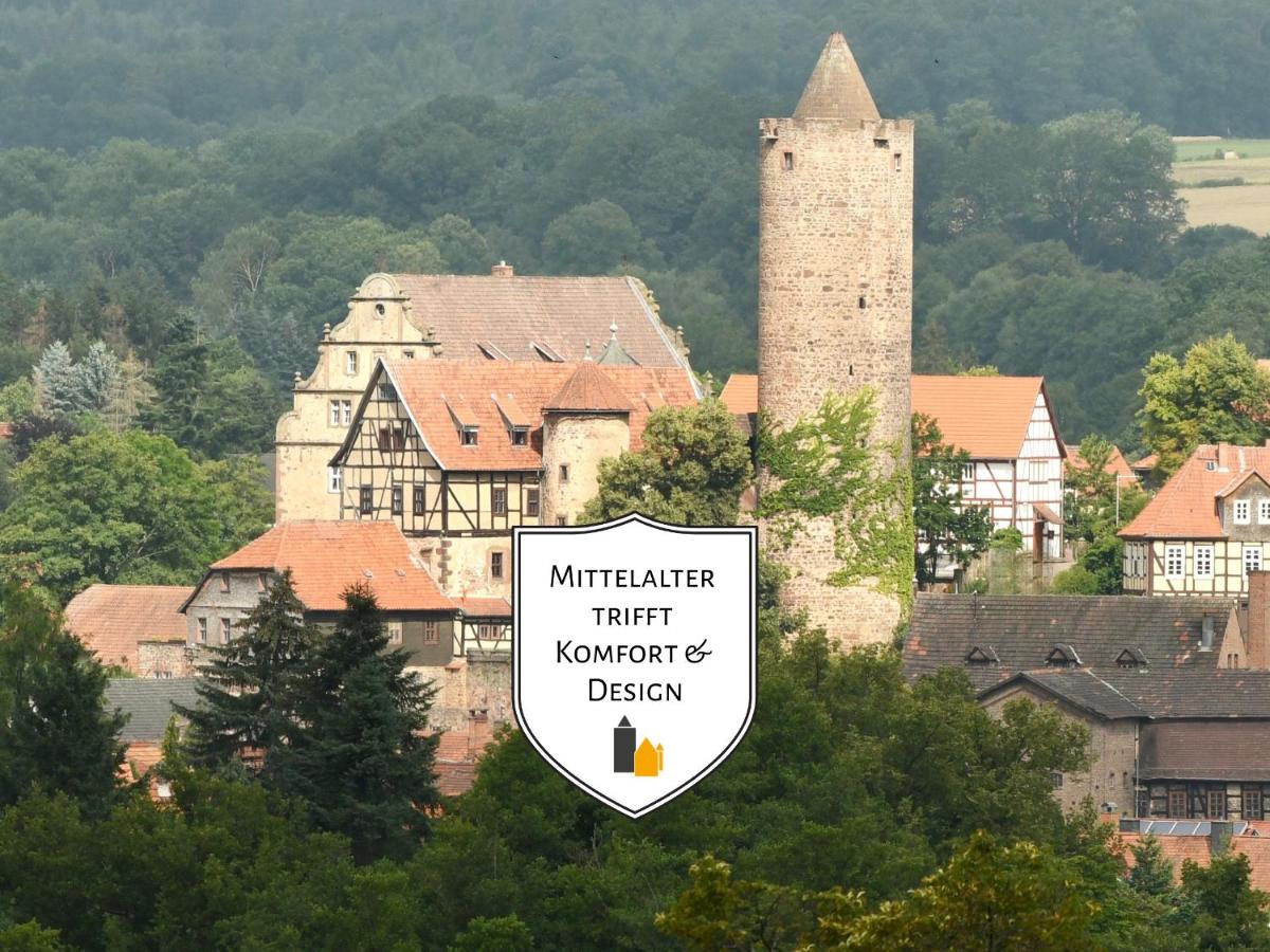 APARTMENT GRÄFIN ANNA - Rückzugsort für Freundetreffen in der historischen Hinterburg Schlitz - 2 Schlafzimmer, Altstadtlage, Garten, Aufzug, Hund willkommen - Chambres d’hôtes Schlitz