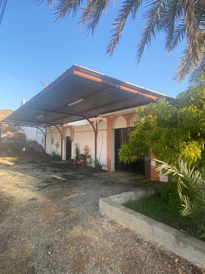 بيت الكرامة - B&B Fulūj Sayghah