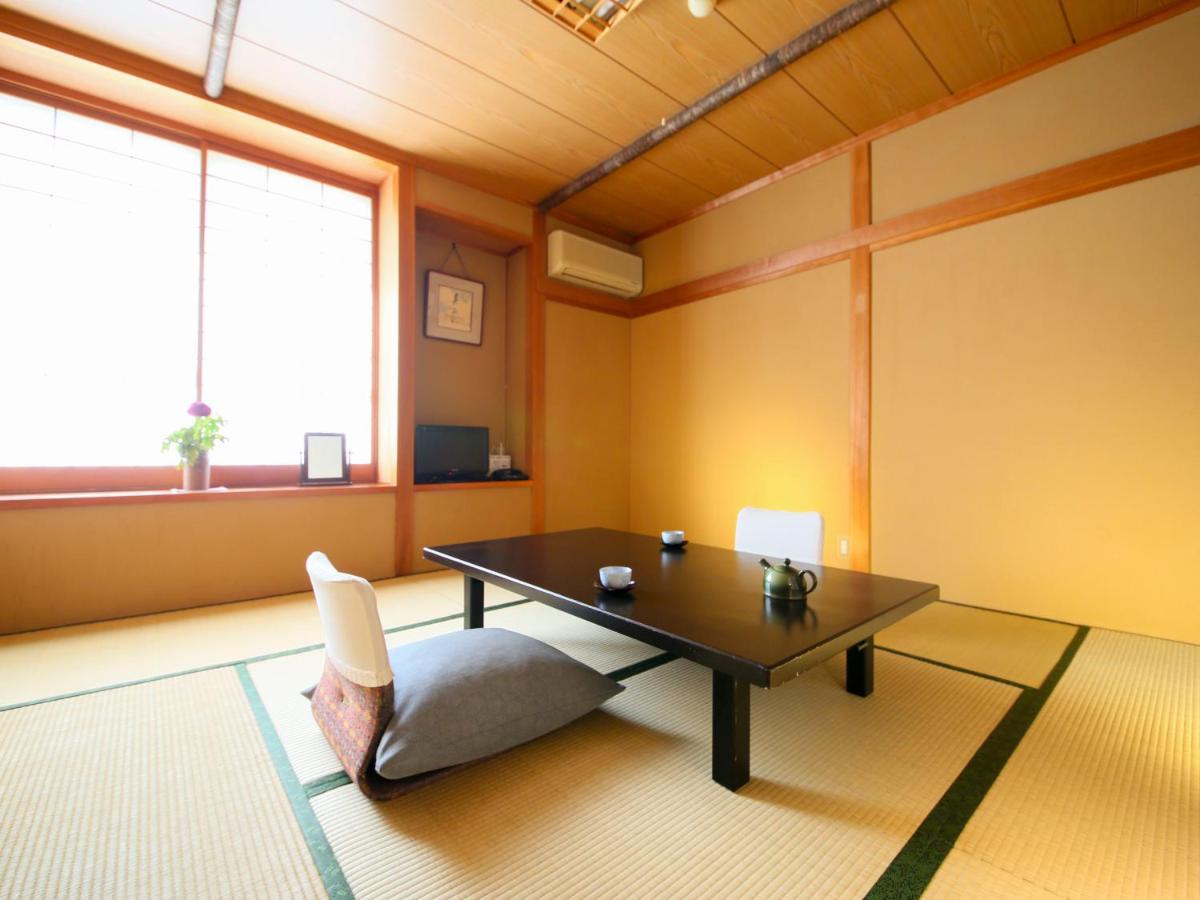 Japanese Style Quadruple Room with Shared Bathroom  - Non-Smoking