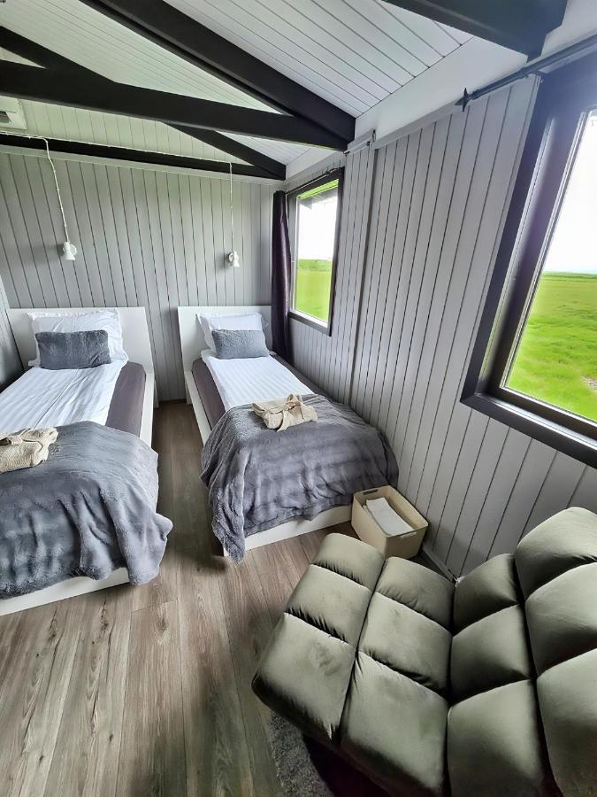 Aurora Cabin and Private Jacuzzi - B&B Hvolsvöllur