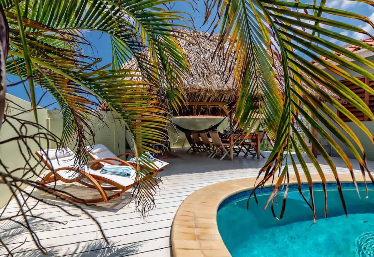 Hofi Paradise - B&B Willemstad