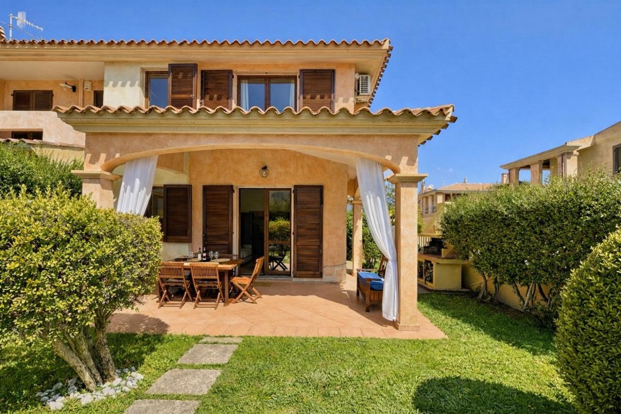 Domus Mirta - Ferienwohnung Villasimius