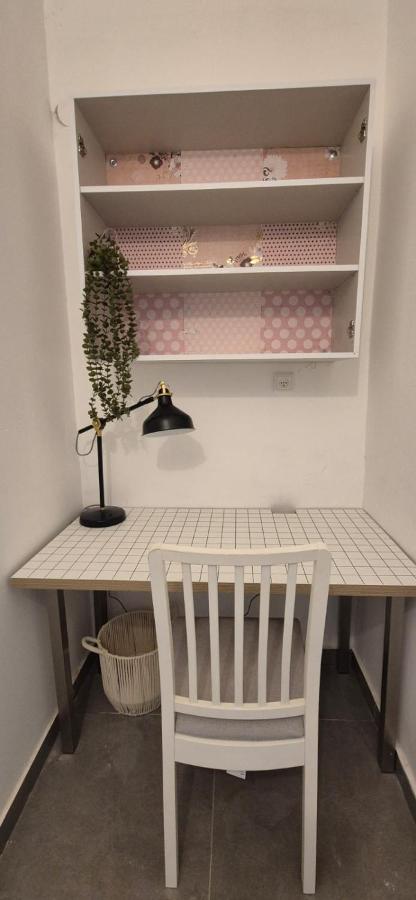 Central and stylish - B&B Rehovot