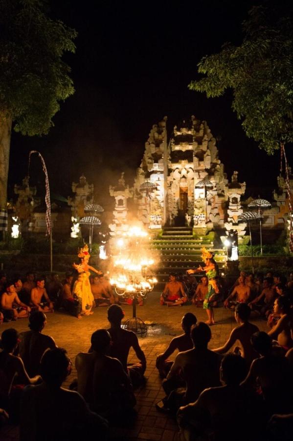 Antira 3 Bedrooms Private Villa in Ubud - Bed and Breakfast Ubud