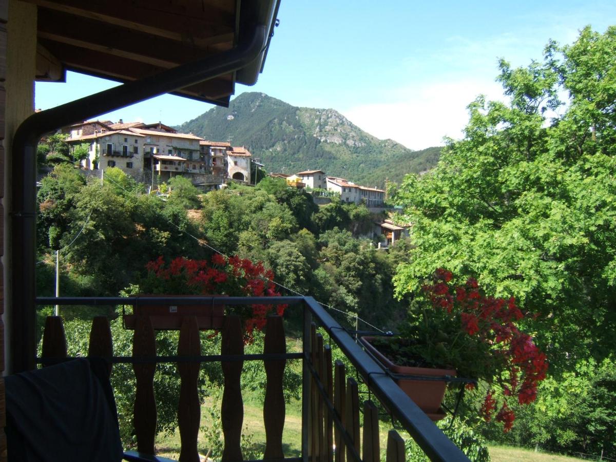 Double or Twin Room with Lake View