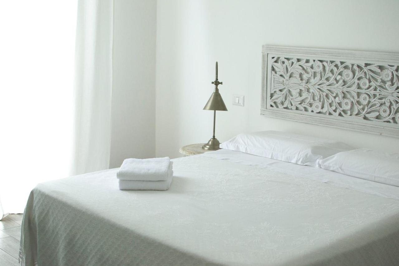 Double Room with Balcony and Sea View