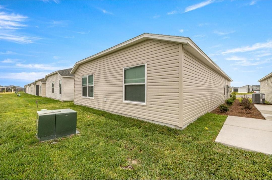 Cozy 2BR Near Eastport Town Square & Middleton - B&B Sumterville