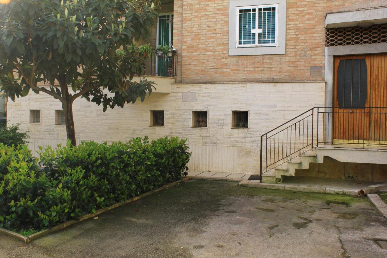 B&B Il Giardino In Città - Parcheggio Privato Gratuito - B&B