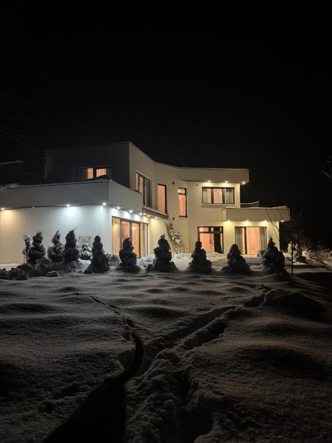 Vila Amore Sarajevo Bjelasnica - Bed and Breakfast Zabrda