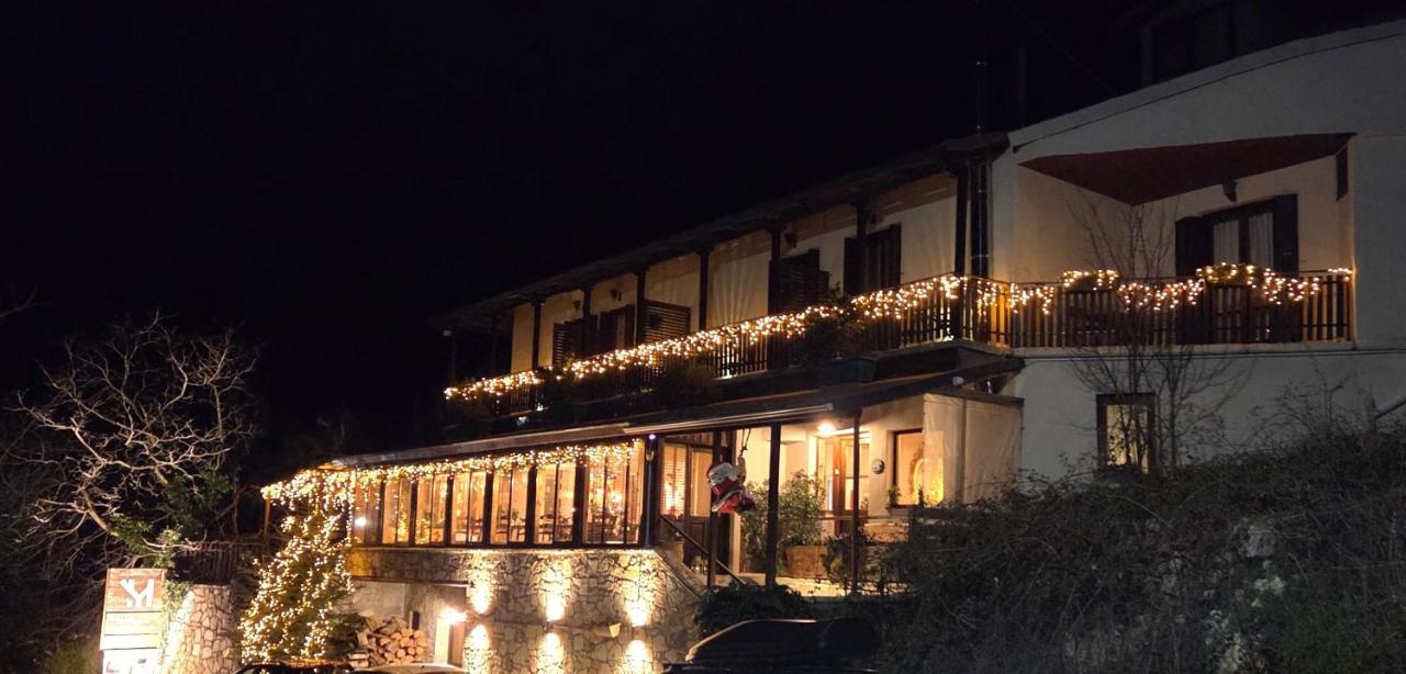 Guesthouse Mavrodimos - B&B Eptálofos