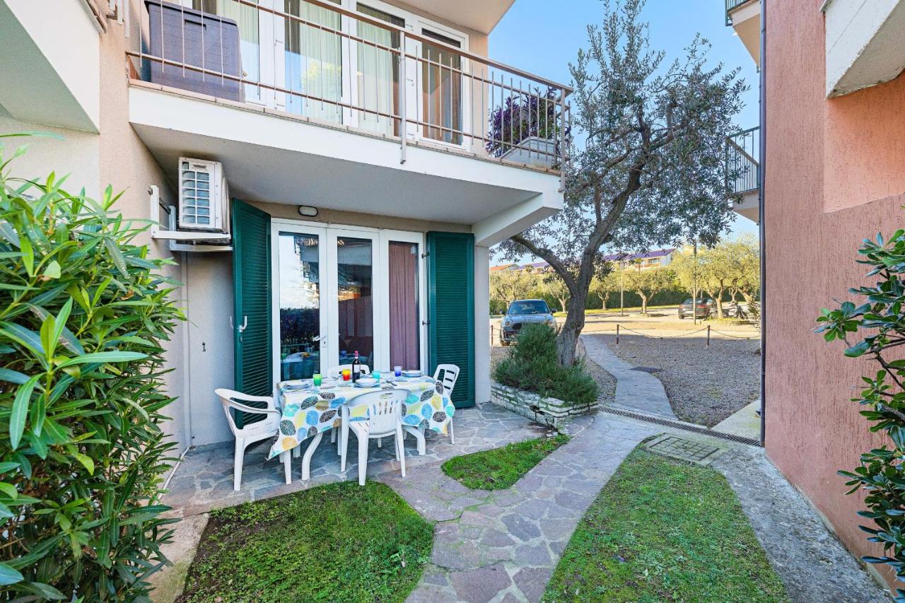 San Sivino by Whale Homes - B&B Manerba del Garda