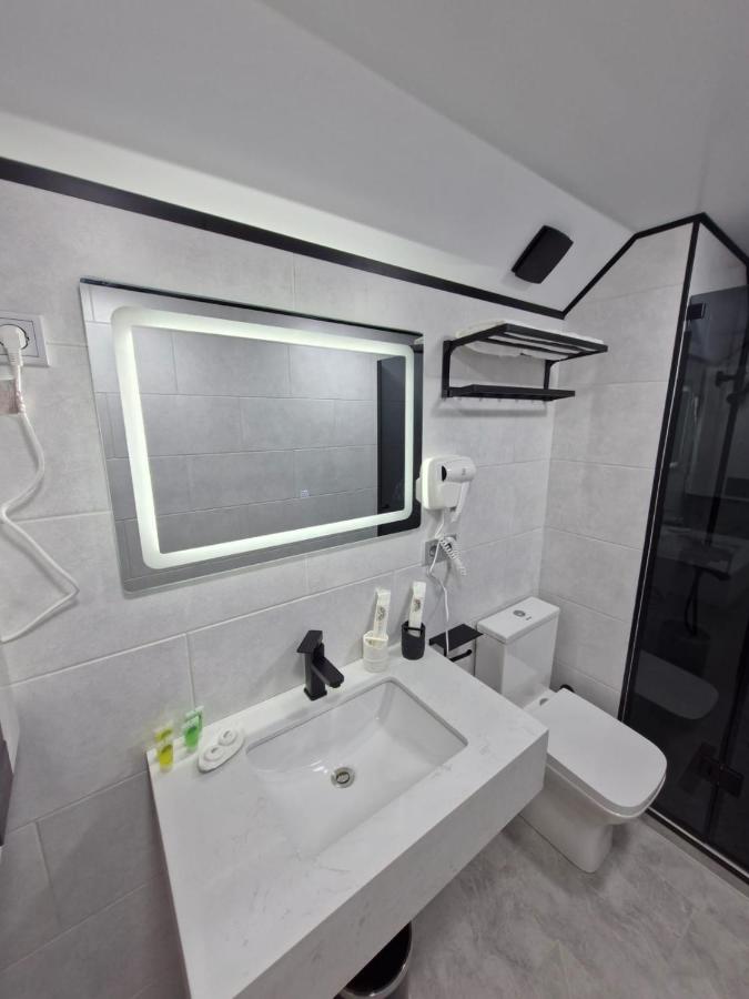 Glamping Georgia - Mukhrani Hills - B&B Mtskheta