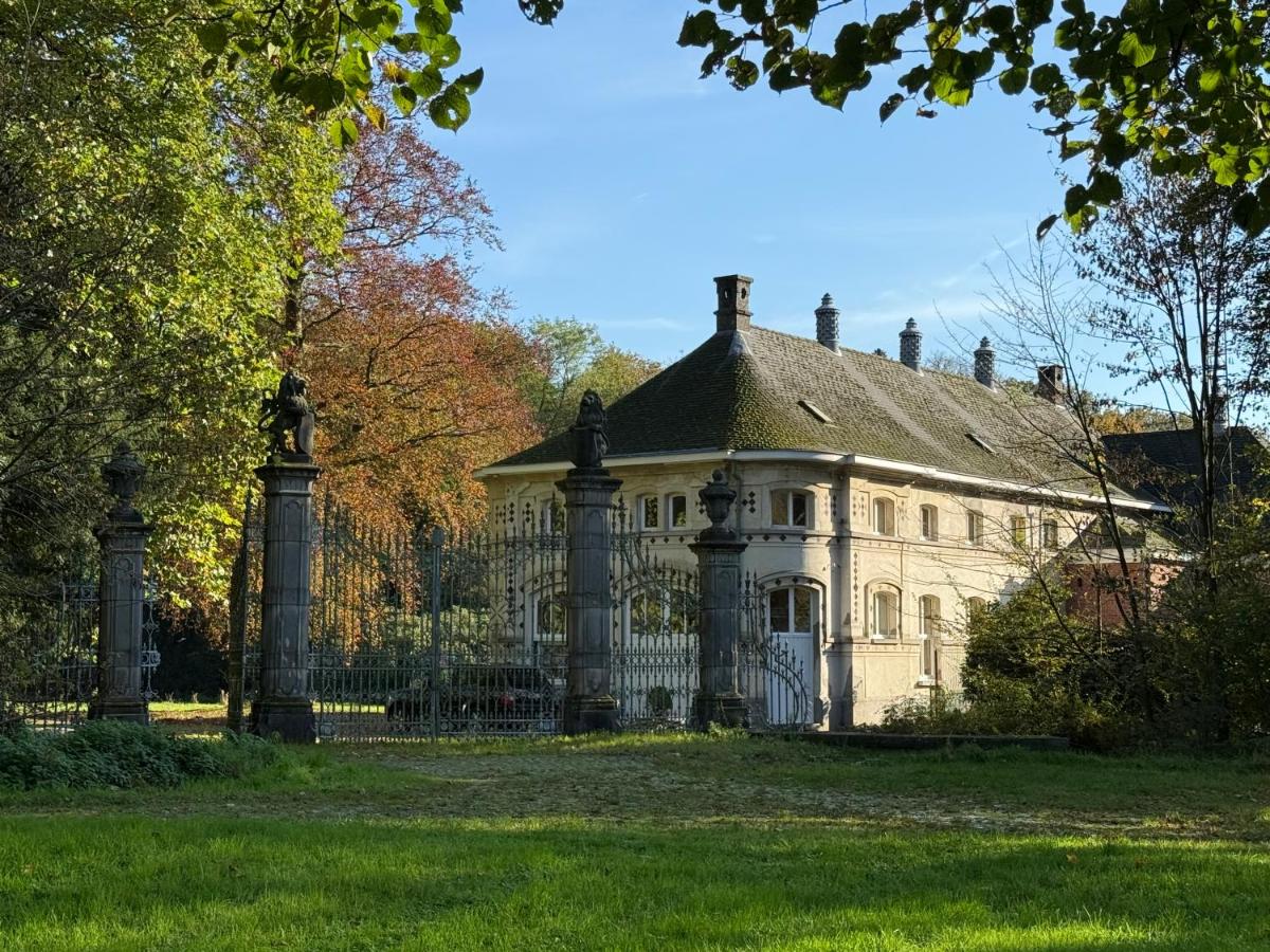 Logies Het Koetshuis - B&B Herentals