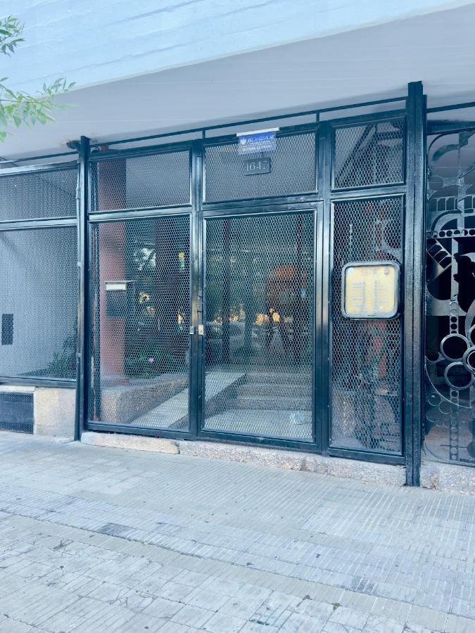 Amplio Departamento - Excelente ubicación sobre el Río - B&B Rosario