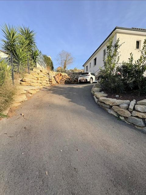 House with pool between Nîmes and Montpellier - Chambres d’hôtes Vauvert