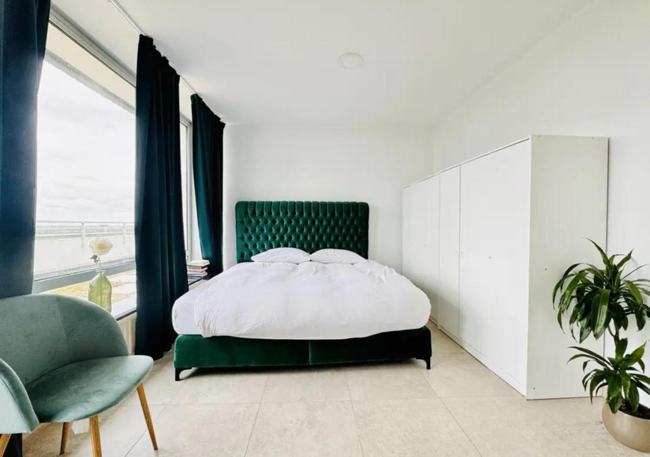 Rheinpanorama Penthouse Neuss Düsseldorf - B&B Neuss