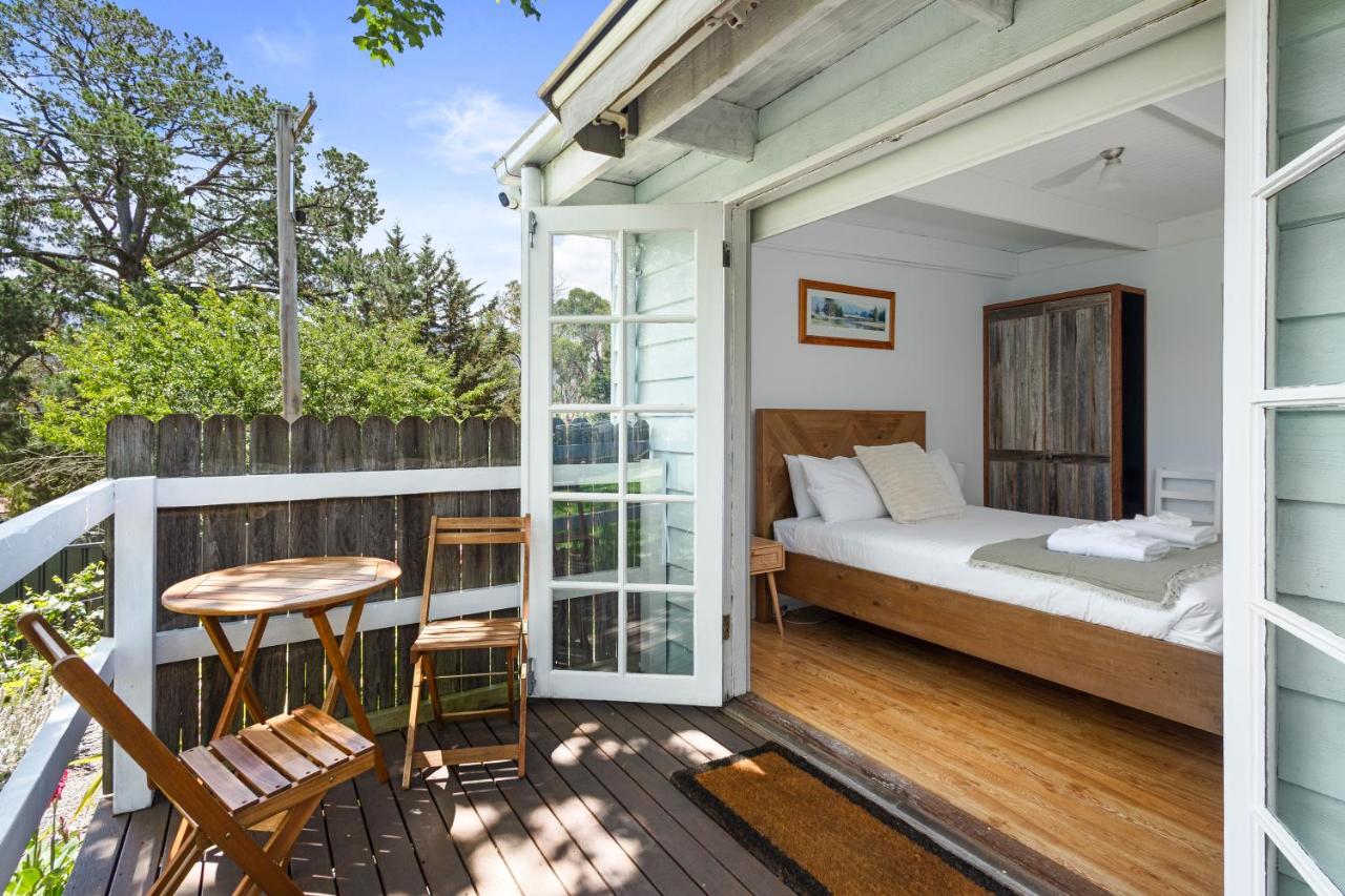 Waaroongah Cottage - Yarra Valley - B&B Healesville