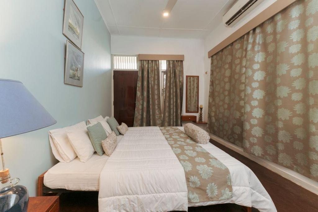 Villa Monsoon - B&B Dehiwala-Mount Lavinia