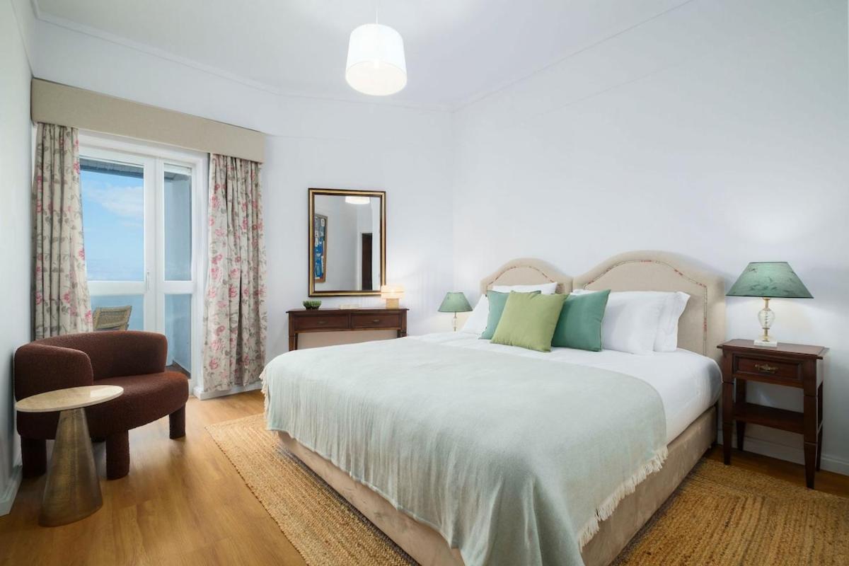 Sea & Sky 17 - Best Location & View of the city - Ferienwohnung Ponta Delgada