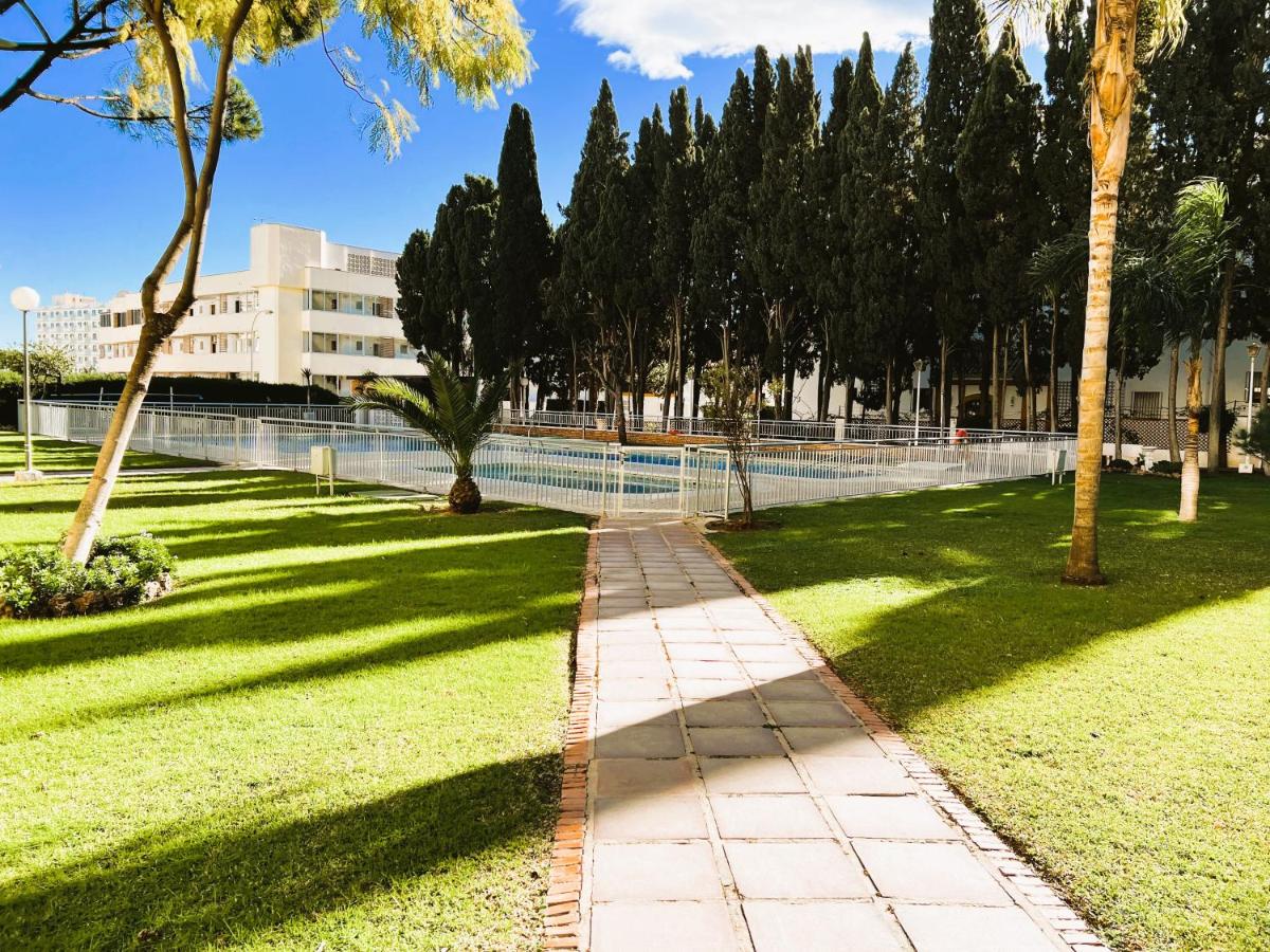 AlquilaEasy El Rocio - Paraíso frente al mar - B&B Torremolinos
