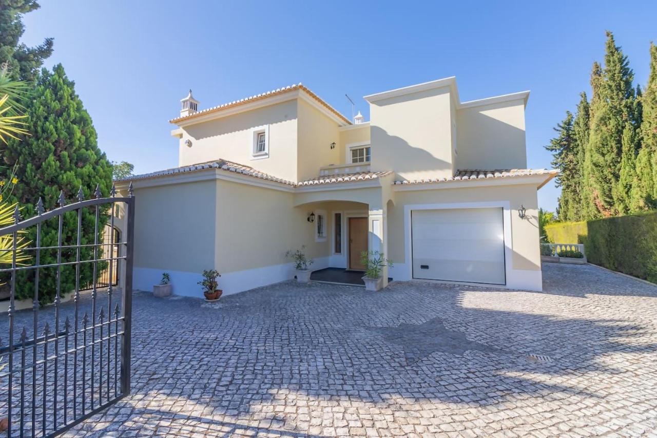 Casa Magnólia - B&B Senhora da Luz