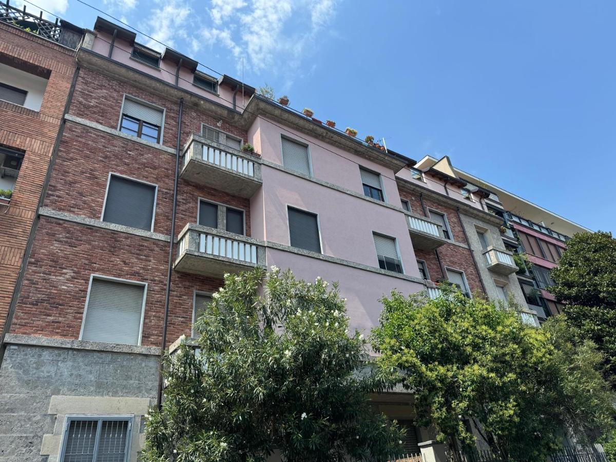 Milano Desiderio Apartment - B&B Milán