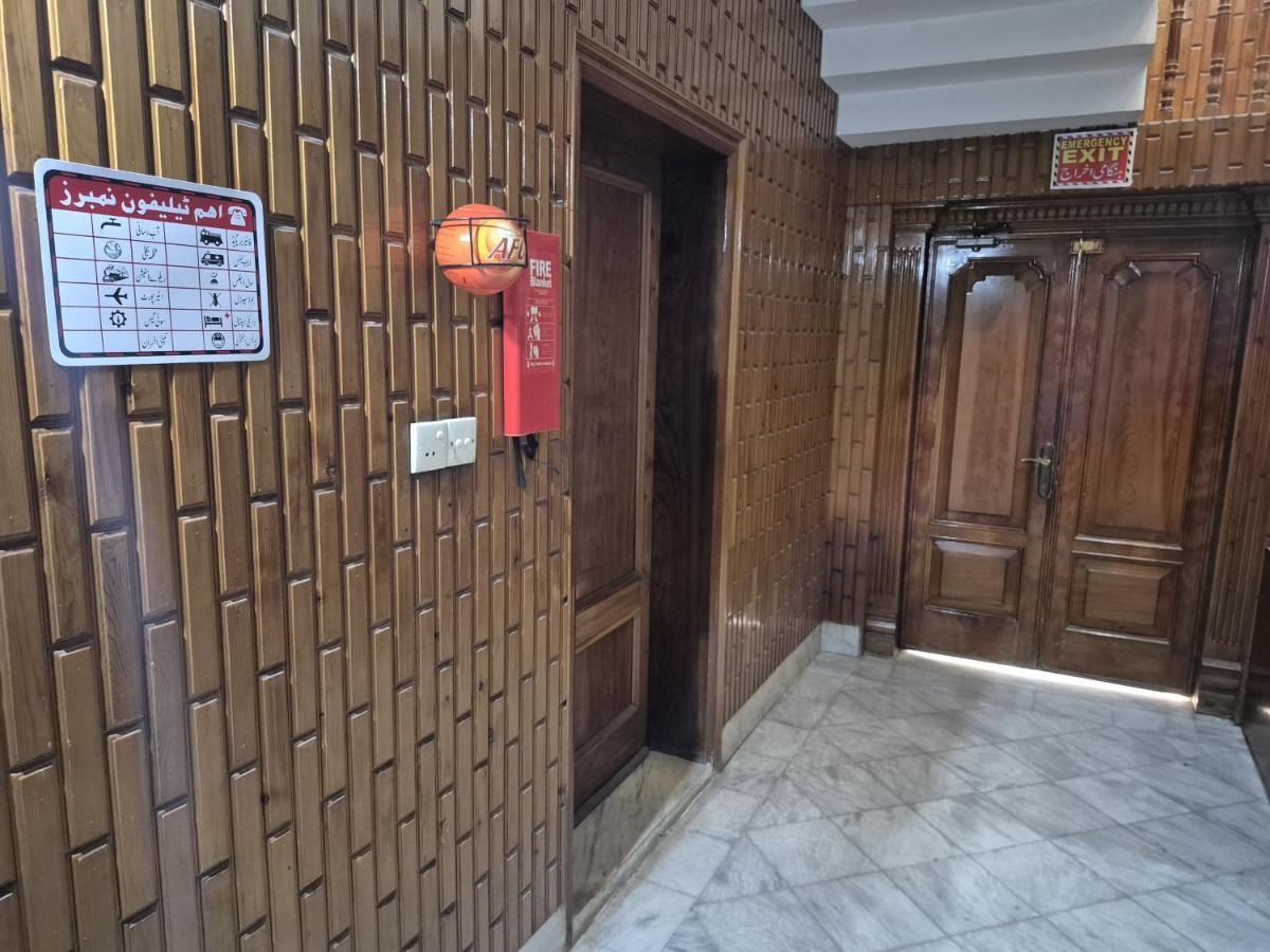 Royal Executive Inn Guest House Peshawar - B&B Peshawar