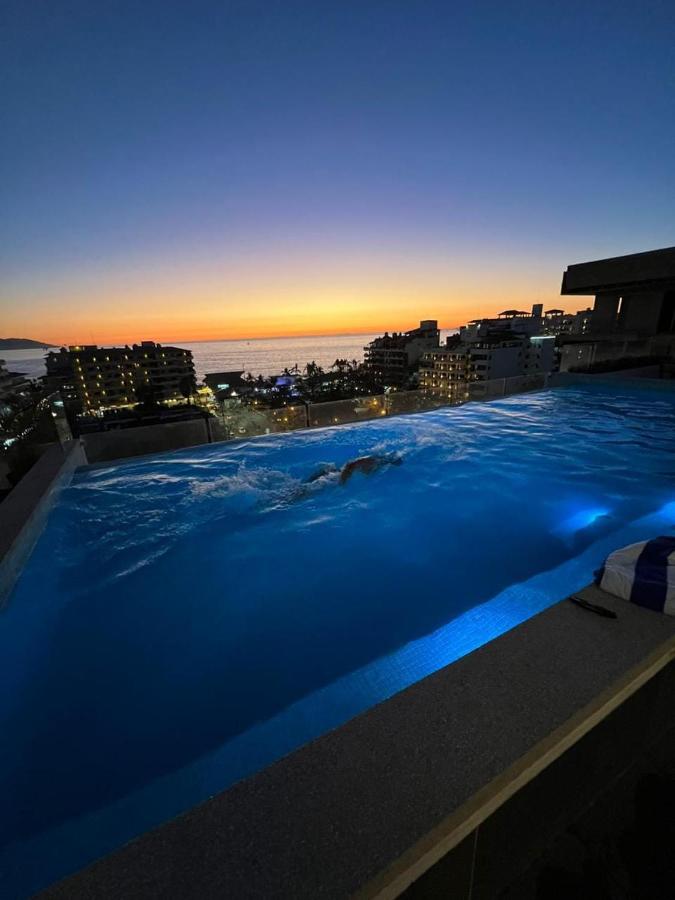 Perfect location 2 bedrooms Romantic Zone PV 601 - B&B Puerto Vallarta