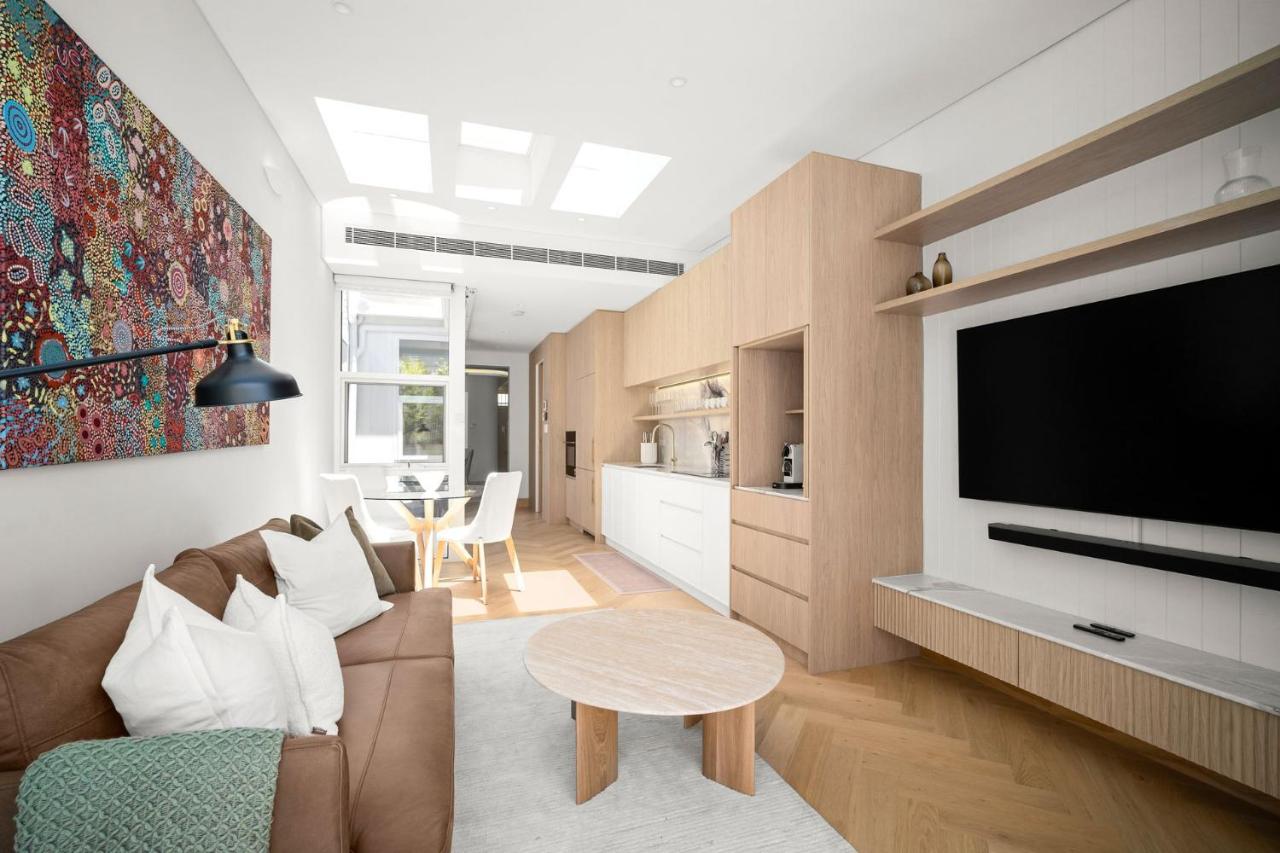 Cooper on Surry Sydney City Stay & Parking - Bed and Breakfast Sydney