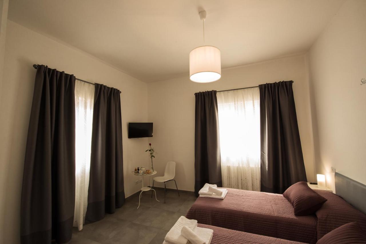 Double or Twin Room with Private Bathroom
