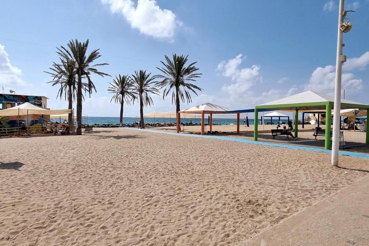 Close to the sea and city center - B&B Nahariya