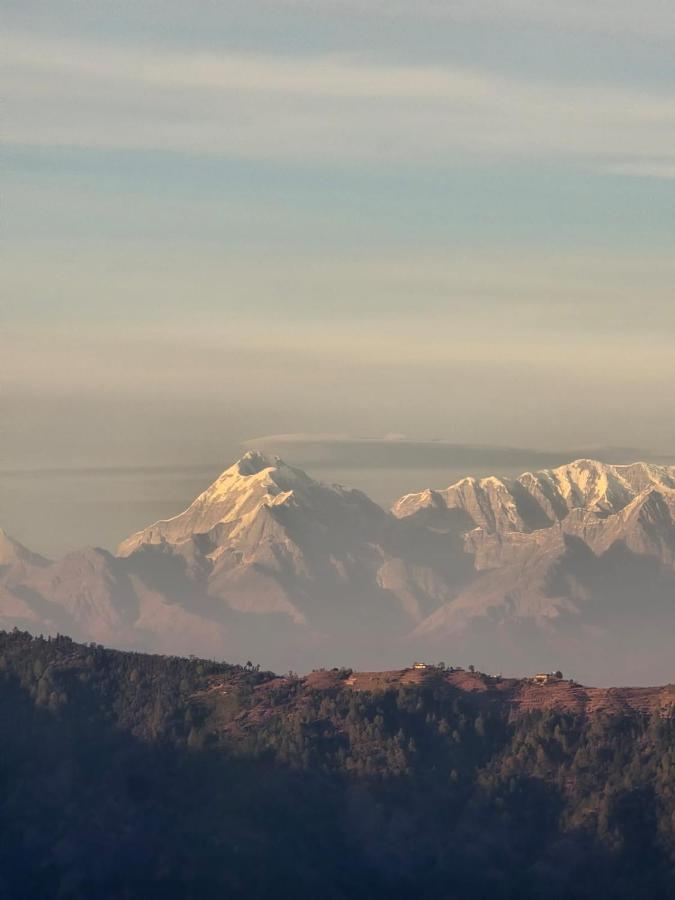 HimVas Himalayan View Heritage Home Ramgarh - B&B Rāmgarh