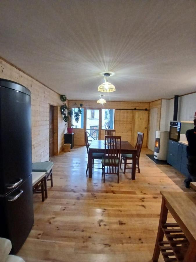 Apparemment spacieux - B&B Massat