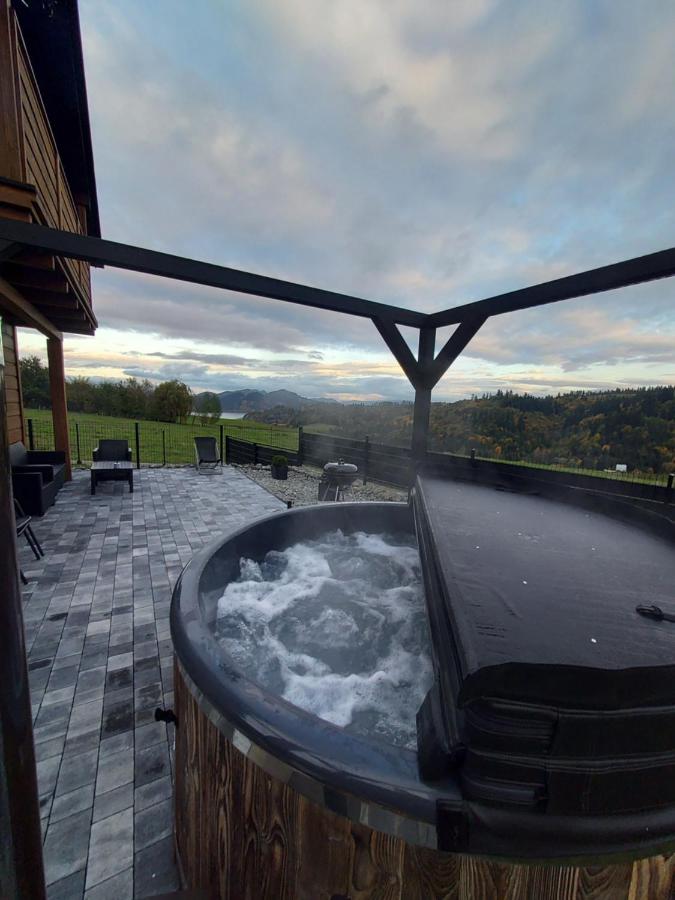 Domek "Spiskie Zacisze " z kominkiem, balią z jacuzzi przy ścieżce rowerowej - Chambres d'hôtes Falsztyn