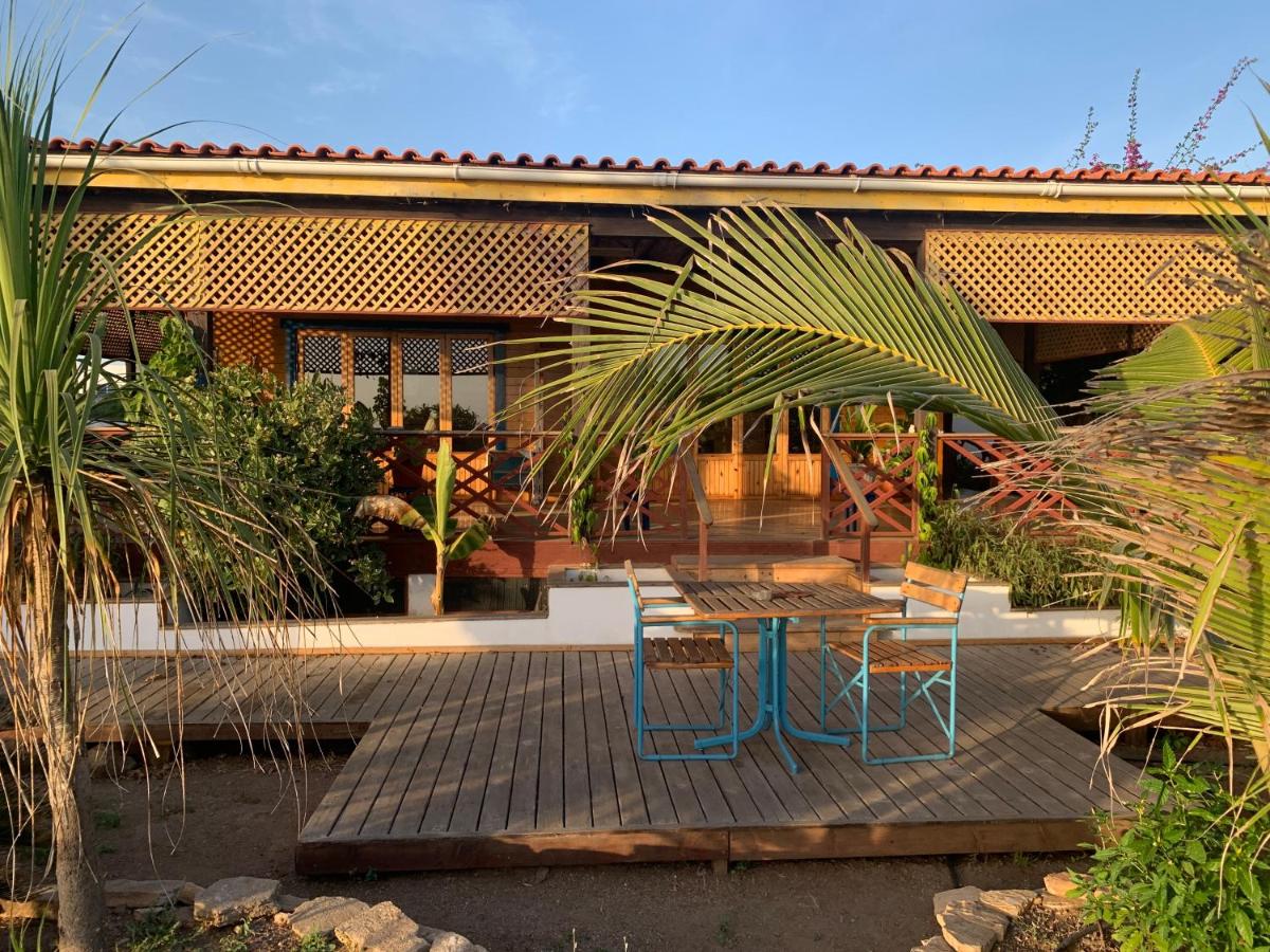 Casa TROPIKAL Maio Ponta Preta - Ferienwohnung Vila do Maio