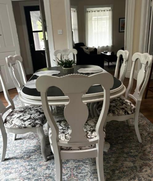 2 Bedroom Unit Off Brady St - Chambres d’hôtes Milwaukee