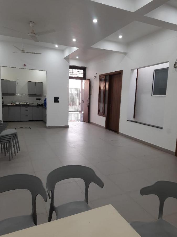 Saran Homestay - B&B Agra