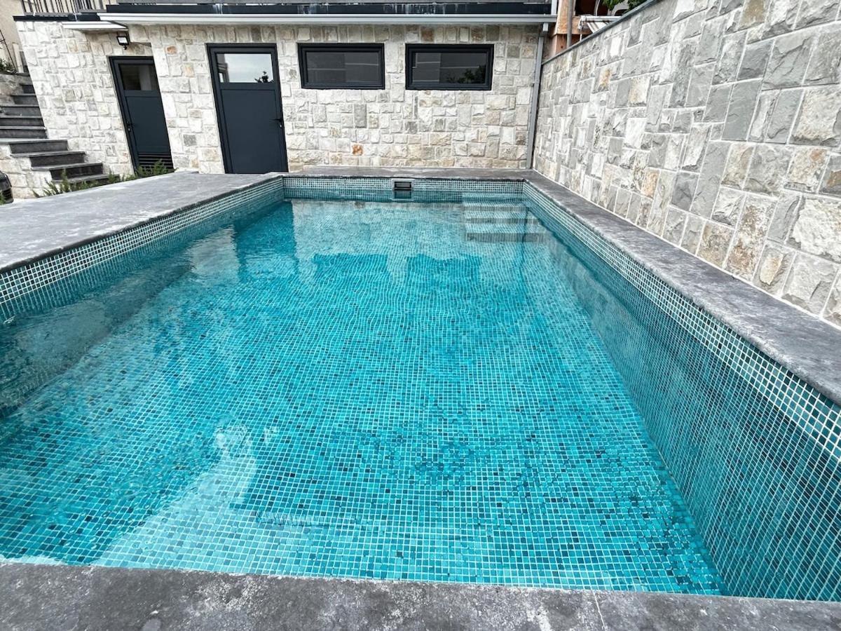 Apartment Sunset - Private Pool & Sea View - Ferienwohnung Bar