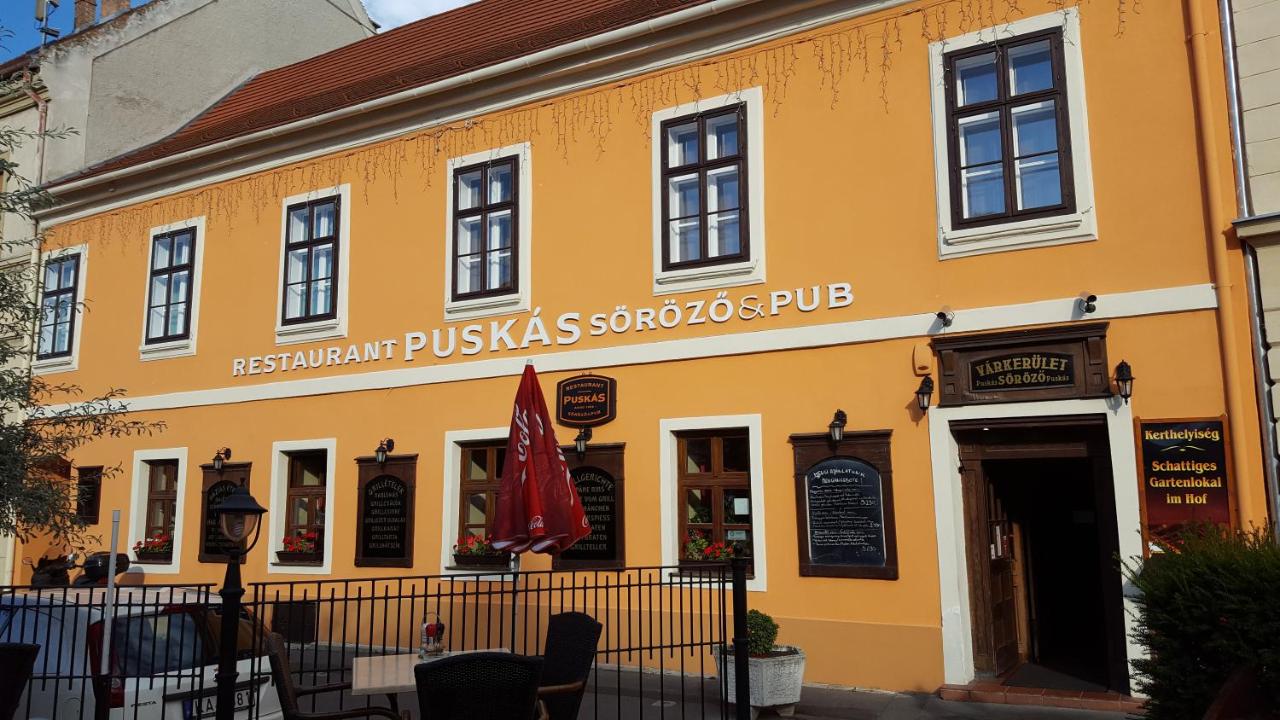 B&B Sopron - Várkerület Apartman - Bed and Breakfast Sopron