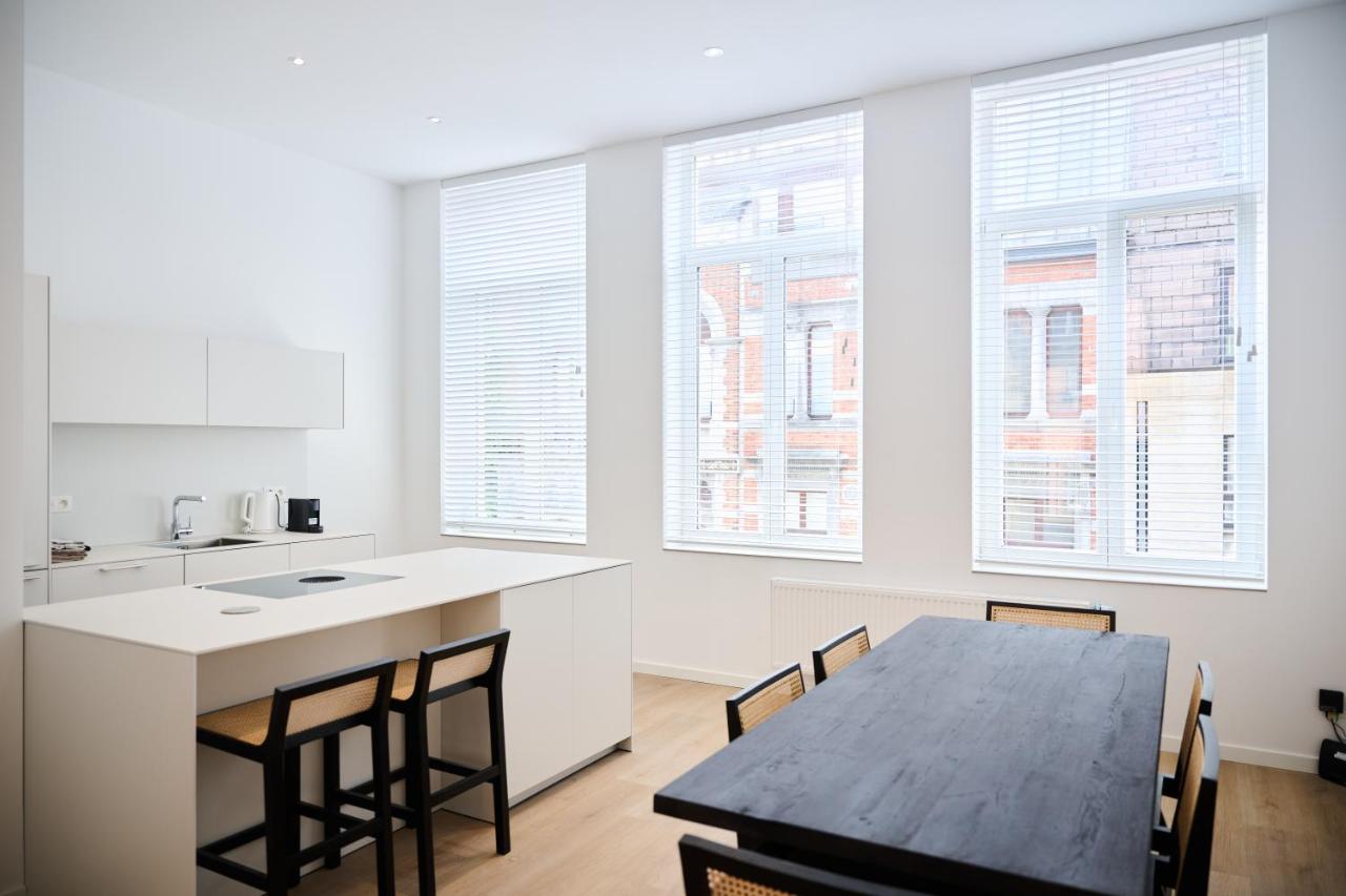 Gallery Louise 2 - Bed and Breakfast Brussel