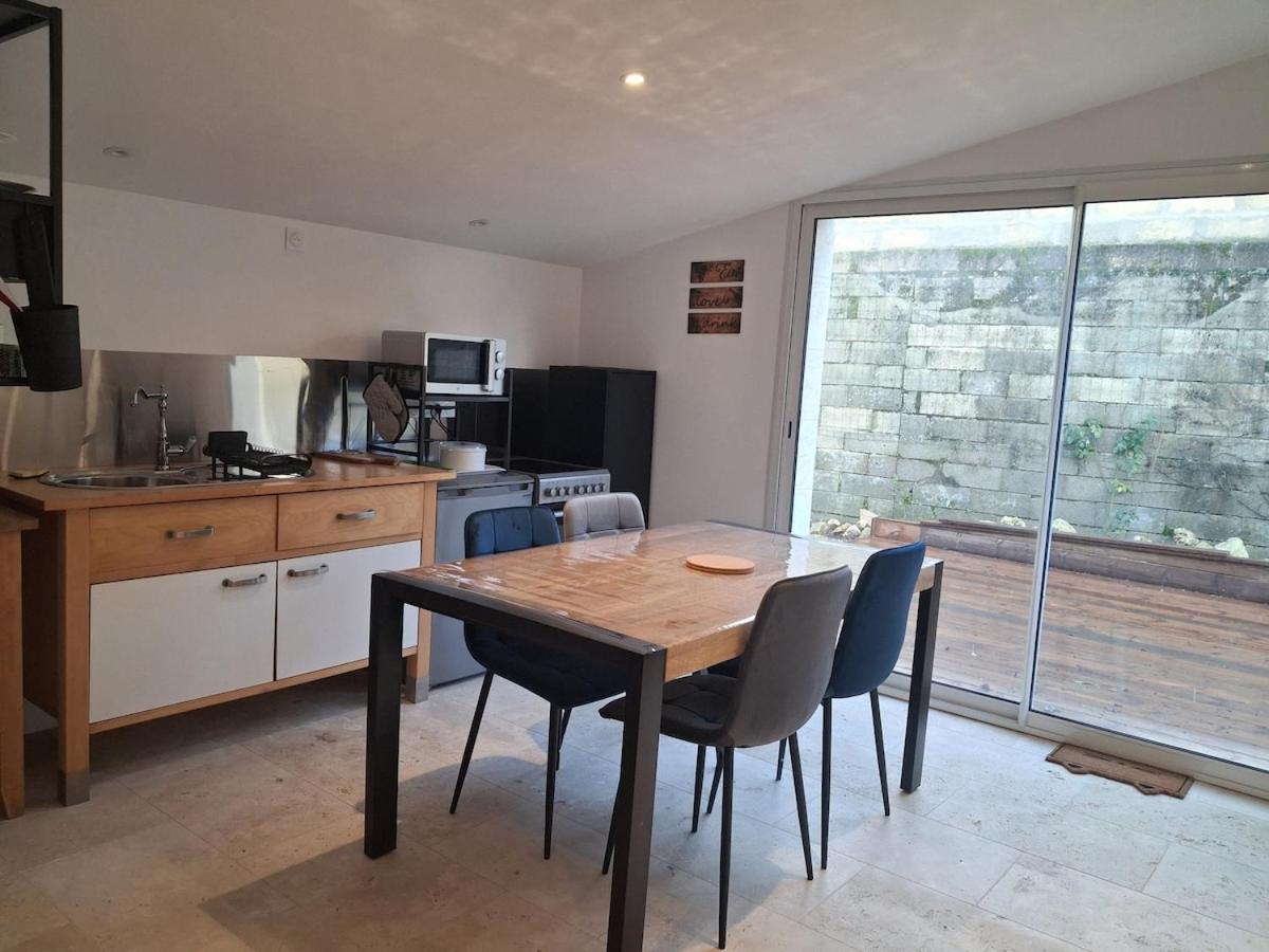 Le Murmure De La Vigne, Gîte 4 personnes, Entre-2-Mers - B&B Capian