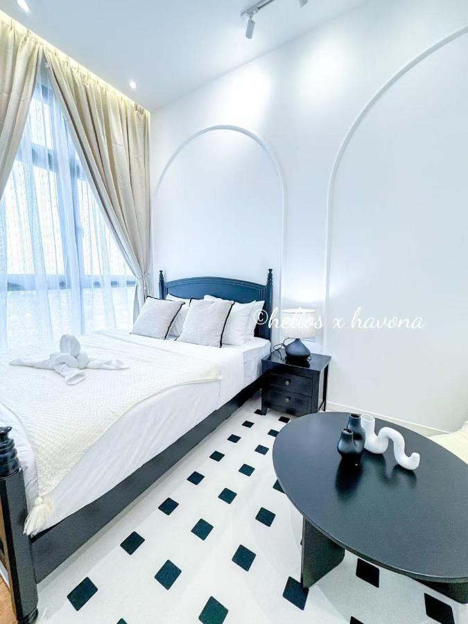 Paradigm 3BR Chic Designer byHS - B&B Johor Bahru