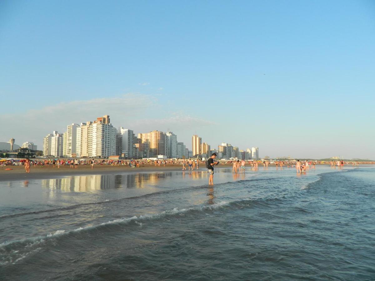 Casa Deck Zona Parque - B&B Necochea
