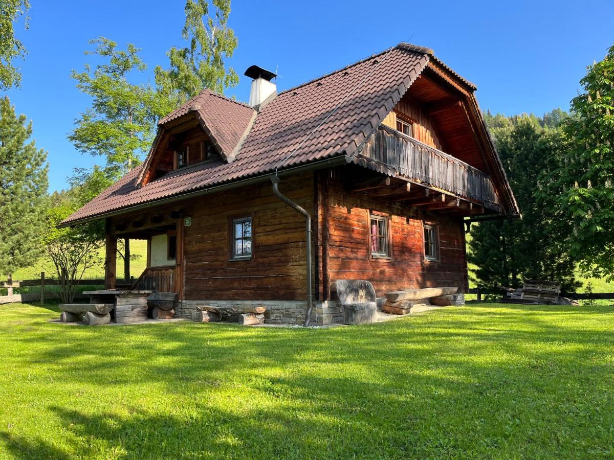 Die Petzl Hütte - Kreischbergblick - Ferienwohnung Kaindorf