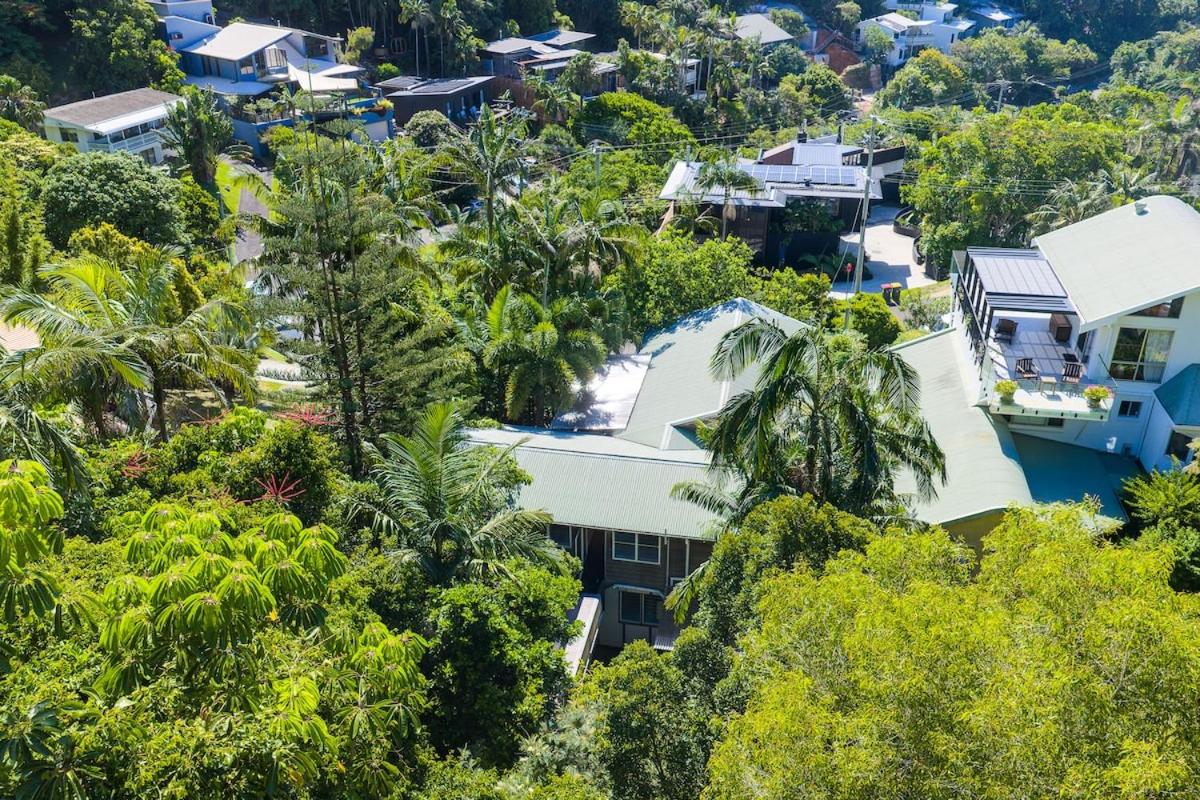 Beach House & Studio Wategos Canopy Retreat - Chambres d'hôtes Byron Bay