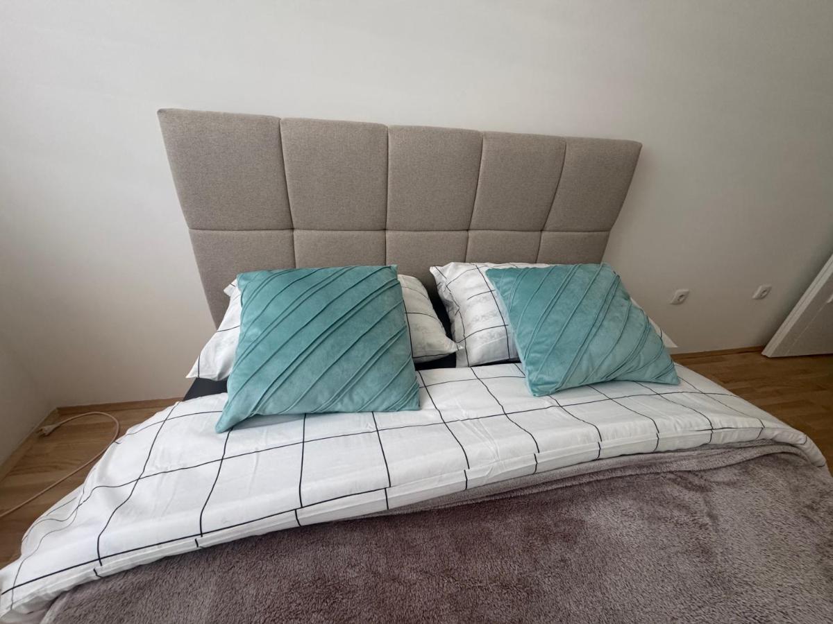 Apartman "Paolo" Istočno Sarajevo - Chambres d’hôtes Vranješ