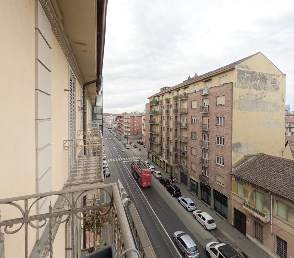 unconventional apartment - B&B Torino