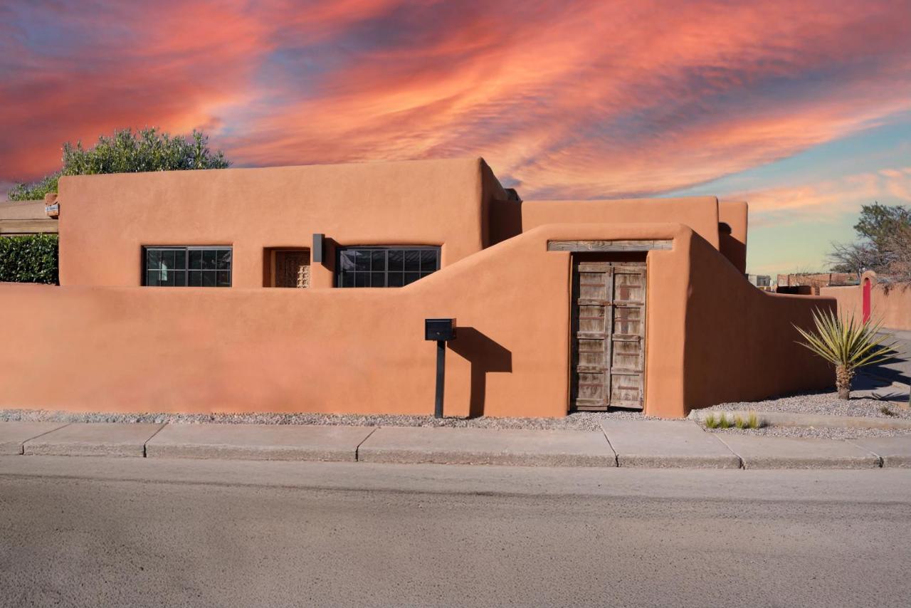 The Nicho House 4BD Ultra Modern Adobe Near Plaza - B&B Santa Fe