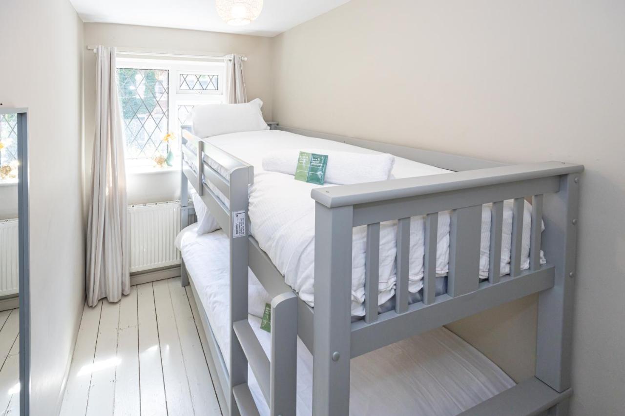 3-Bed Didsbury M20 Parking Long Stays - Chambres d'hôtes Manchester