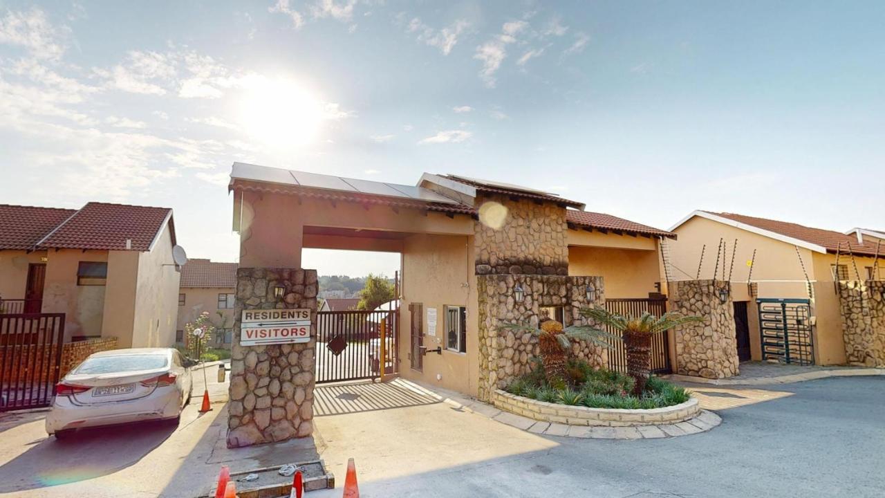 Noordhang Nest - B&B Fourways